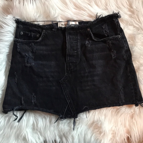 Reformation Retooled Black Denim Skirt sz 26 - Picture 2 of 6